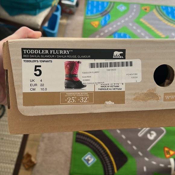 Toddler sorel boots - Picture 5 of 5